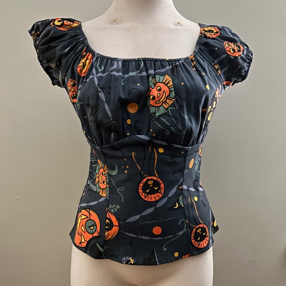 Lantern Print Peasant Top (discontinued) - Pinup Girl